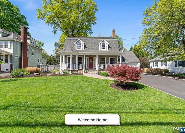 Property at 441 Grant Ave, Oradell, NJ 07649, 4 beds, 3 baths