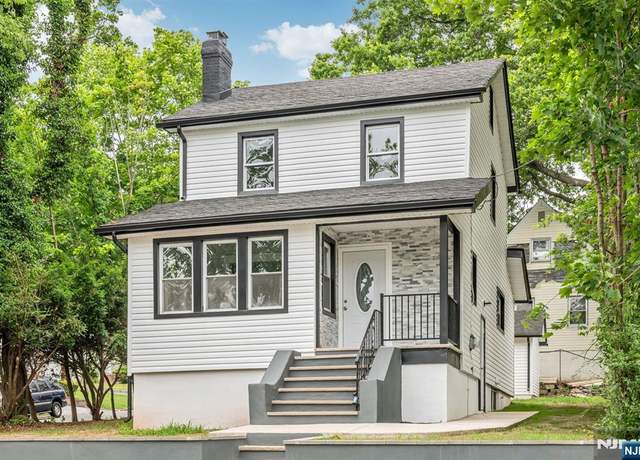 Property at 1470 Gaylord Ter, Teaneck, NJ 07666, 3 beds, 2 baths
