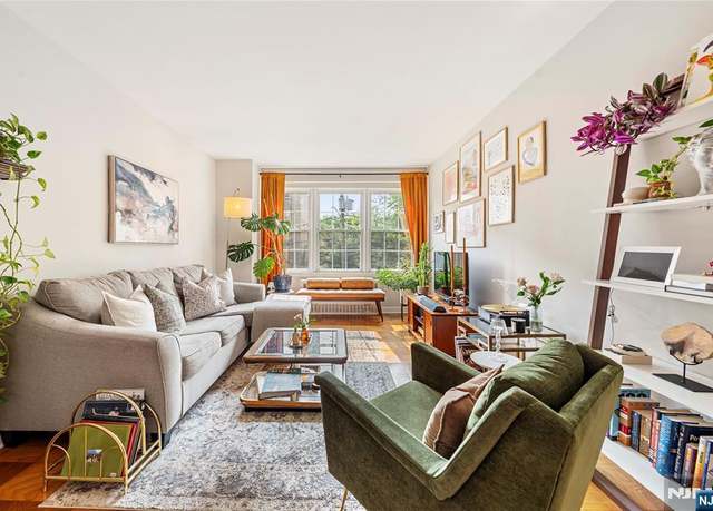 Property at 5 Roosevelt Pl Unit M2, Montclair, NJ 07042, 1 bed, 1 bath