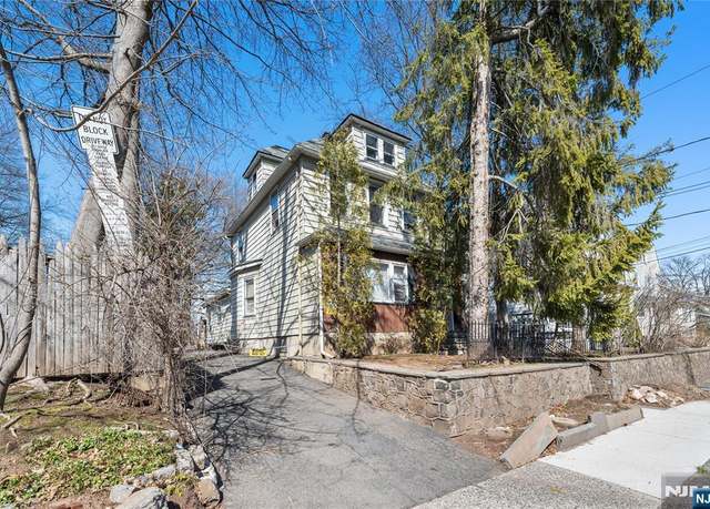 Property at 181 Hoover Ave, Bloomfield, NJ 07003, 2 beds, 2 baths