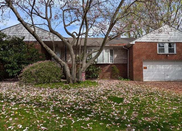 Property at 93 John Pl, Bergenfield, NJ 07621, 6 beds, 3 baths