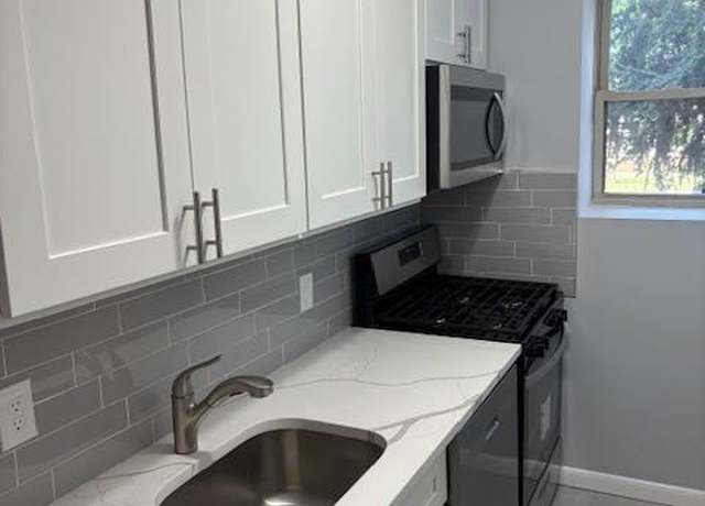 Property at 19 Lyons Ave #212, Newark, NJ 07112, 1 bed, 1 bath