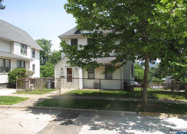 Property at 21 Overpeck Ave, Ridgefield Park, NJ 07660, 4 beds, 2 baths