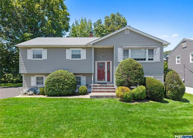 Property at 87 Larkspur Ln, Clifton, NJ 07013, 3 beds, 2 baths