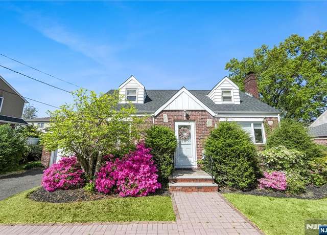Property at 228 Wayne Ave, River Edge, NJ 07661, 4 beds, 2 baths