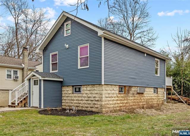 Property at 177 Riverlawn Dr, Wayne, NJ 07470, 2 beds, 1 bath