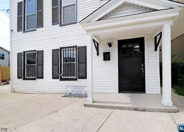 Property at 212-214 Nye Ave, Newark, NJ 07112, 3 beds, 2 baths