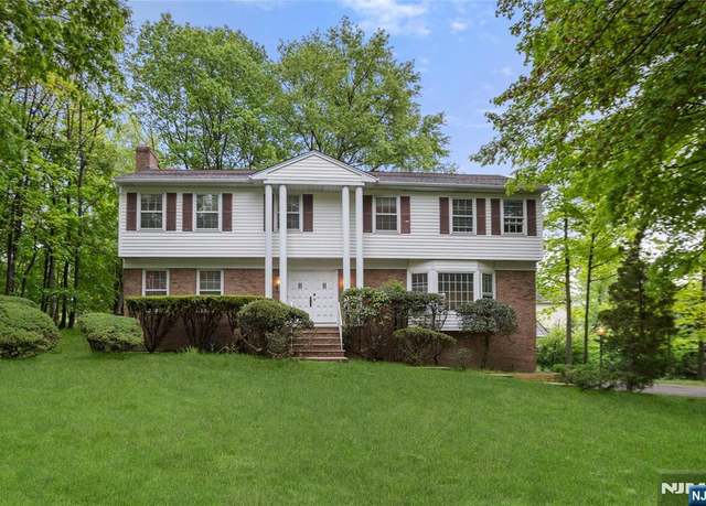 Property at 206 Goodell Ct, River Vale, NJ 07675, 4 beds, 3 baths