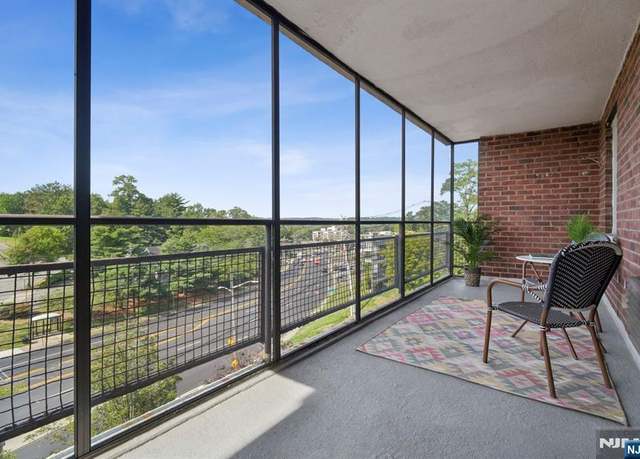 Property at 415 Claremont Ave Unit 4F, Montclair, NJ 07042, 2 beds, 2 baths