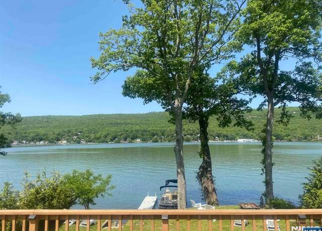 Property at 857 Shore Rd, West Milford, NJ 07421, 4 beds, 2.5 baths
