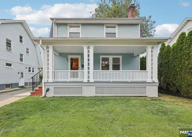 Property at 31 Monroe Ave, East Orange, NJ 07017, 3 beds, 2.5 baths
