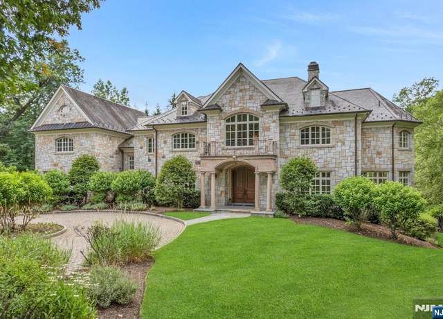 Property at 27 Marie Major Dr, Alpine, NJ 07620, 6 beds, 8 baths