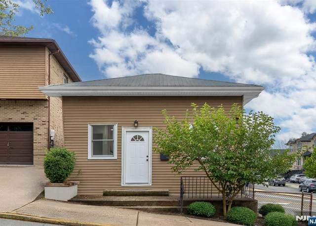Property at 418 E Brinkerhoff Ave, Palisades Park, NJ 07650, 2 beds, 1 bath