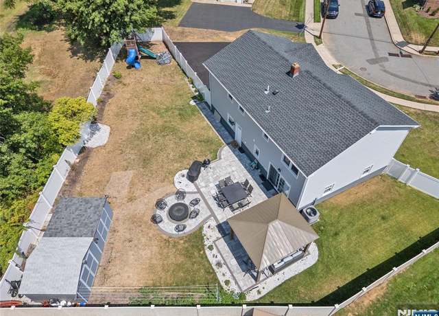 Property at 83 Larkspur Ln, Clifton, NJ 07013, 4 beds, 3 baths