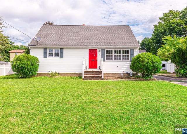 Property at 141 Cedar Ave, Pompton Lakes, NJ 07442, 4 beds, 2 baths