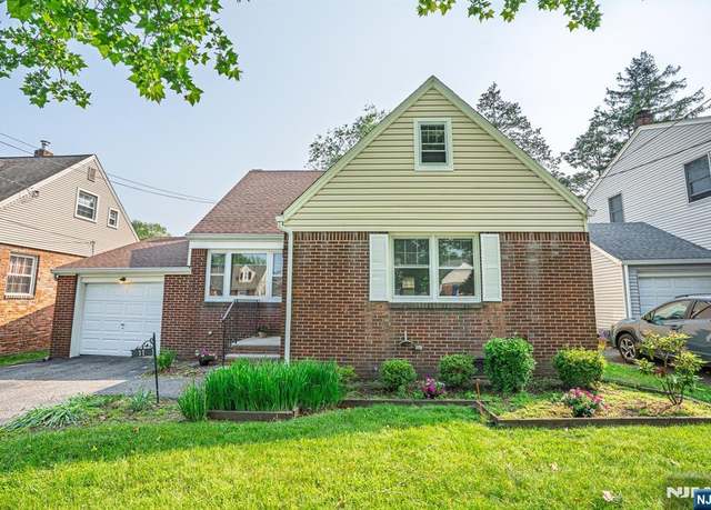 Property at 11 Newman Ave, Nutley, NJ 07110, 3 beds, 2.5 baths
