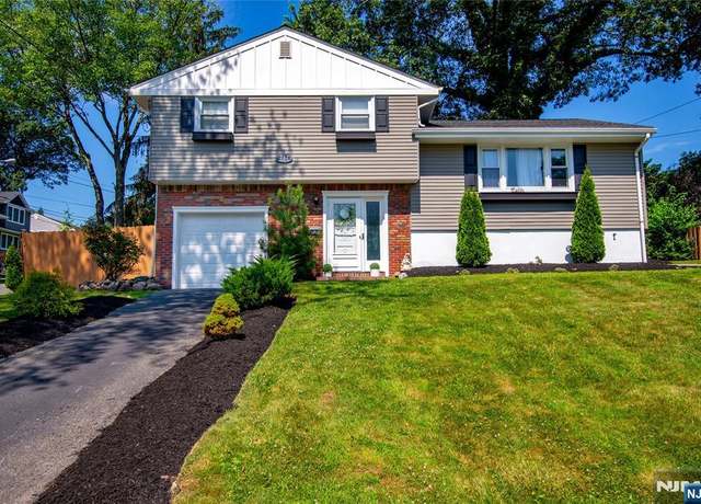 Property at 212 Hasbrouck Ave, Emerson, NJ 07630, 3 beds, 2.5 baths