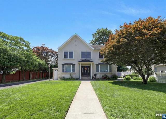 Property at 45 Highland Ave, Emerson, NJ 07630, 5 beds, 4 baths