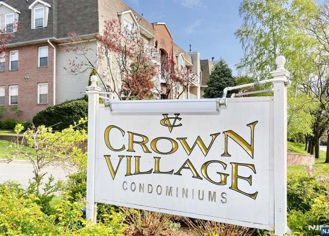 Property at 200 Crown Ct #423, Edgewater, NJ 07020, 2 beds, 2 baths