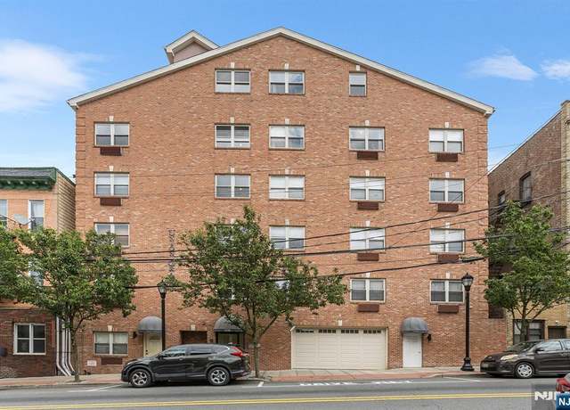 Property at 1720 New York Ave #503, Union City, NJ 07087, 1 bed, 1 bath