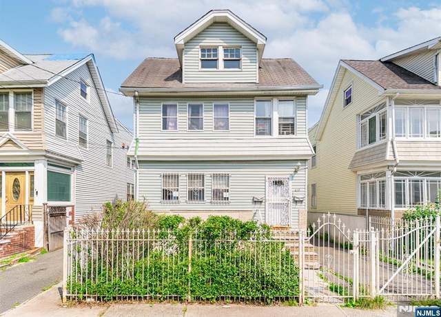 Property at 410-412 Kerrigan Blvd, Newark, NJ 07106, 5 beds, 2.5 baths
