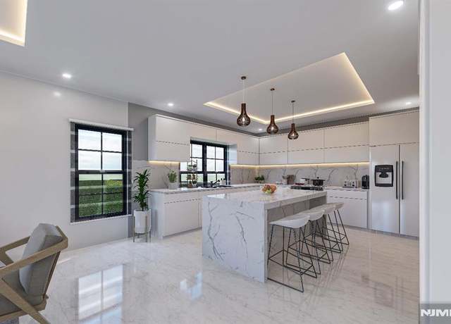 Property at 6 Cedar Ct, Demarest, NJ 07627, 4 beds, 4.5 baths