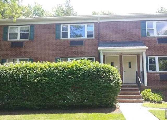 Property at 68 Franklin St Unit B, Tenafly, NJ 07670, 2 beds, 1 bath