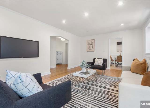 Property at 530 Broad Ave #17, Englewood, NJ 07631, 2 beds, 1 bath