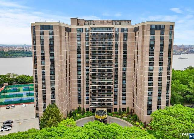 Property at 1512 Palisade Ave Unit 18J, Fort Lee, NJ 07024, 3 beds, 3 baths
