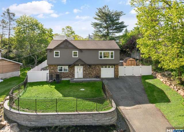 Property at 108 Winding Hill Rd, Hopatcong, NJ 07843, 4 beds, 2.5 baths