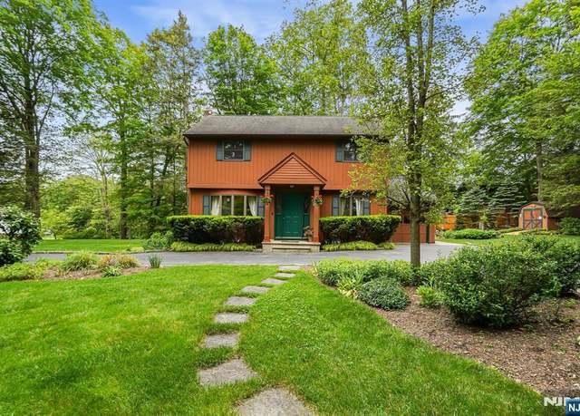 Property at 9 Caldwell Rd, West Milford, NJ 07421, 3 beds, 1.5 baths