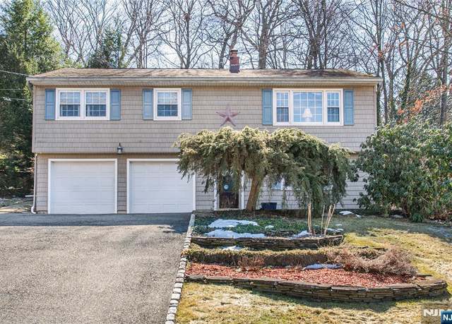 Property at 107 High Mountain Rd, Ringwood, NJ 07456, 3 beds, 3 baths
