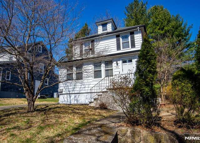 Property at 75 Gordon Ave, Tenafly, NJ 07670, 3 beds, 1.5 baths