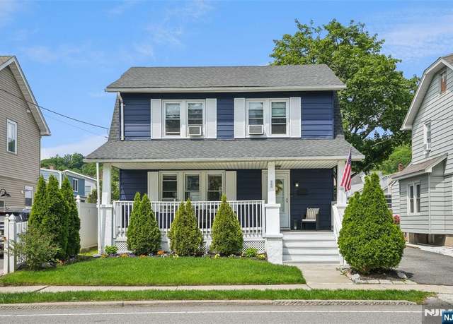 Property at 862 Lafayette Ave Ext, Hawthorne, NJ 07506, 3 beds, 1.5 baths