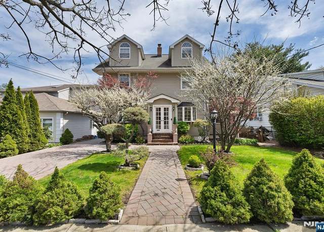 Property at 277 Orient Way, Rutherford, NJ 07070, 4 beds, 2 baths