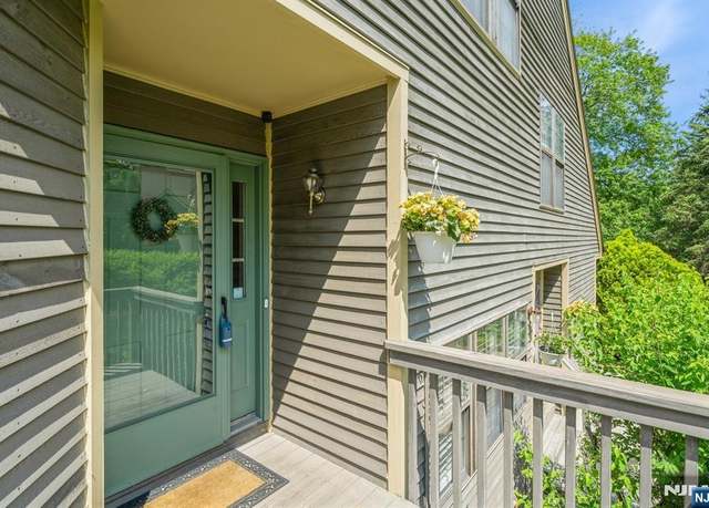 Property at 22 Foxboro Ln Unit H, West Milford, NJ 07480, 3 beds, 2 baths