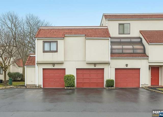 Property at 6 Cerone Ct, West Orange, NJ 07052, 3 beds, 2 baths