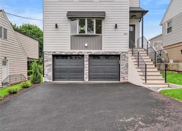 Property at 800 Pleasantview Ter, Ridgefield, NJ 07657, 6 beds, 4 baths