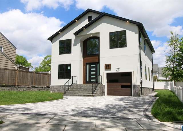 Property at 71 Canterbury Ct, Teaneck, NJ 07666, 5 beds, 5 baths