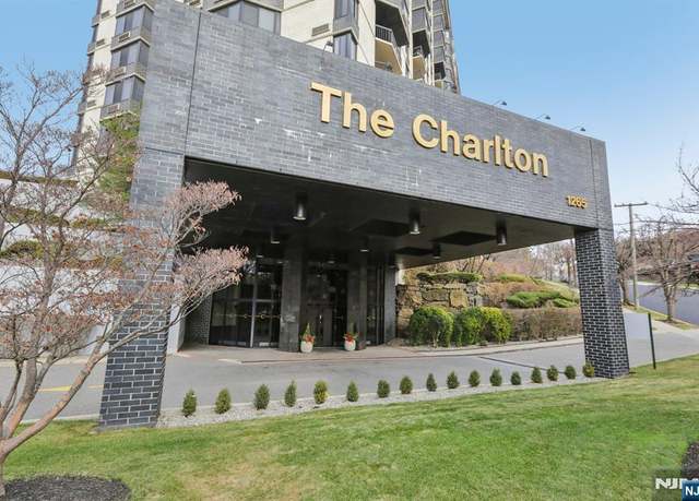 Property at 1265 15th St Unit 10G, Fort Lee, NJ 07024, 2 beds, 2 baths