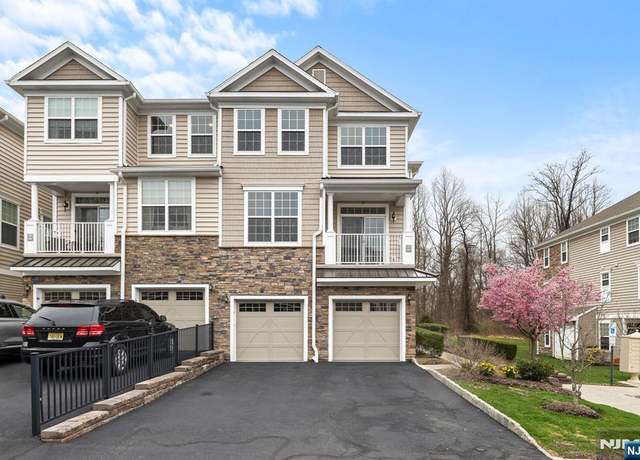 Property at 44 Autumn Way, Montvale, NJ 07645, 3 beds, 2.5 baths