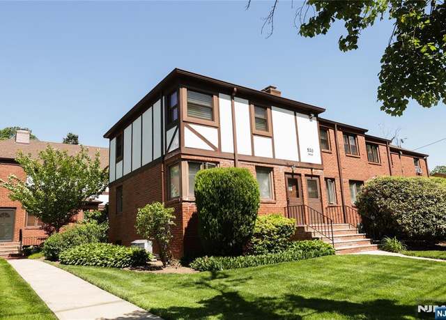 Property at 520 Broad Ave #14, Englewood, NJ 07631, 1 bed, 1 bath