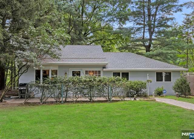 Property at 386 Sunset Rd, River Vale, NJ 07675, 2 beds, 1 bath