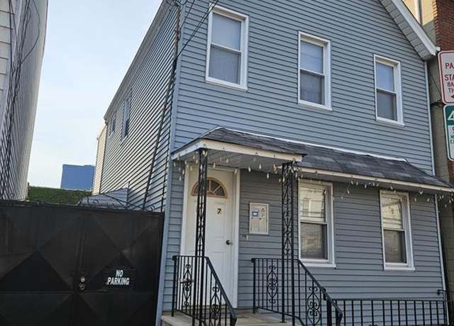 Property at 37 Adams St, Newark, NJ 07105, 1 bed, 2 baths