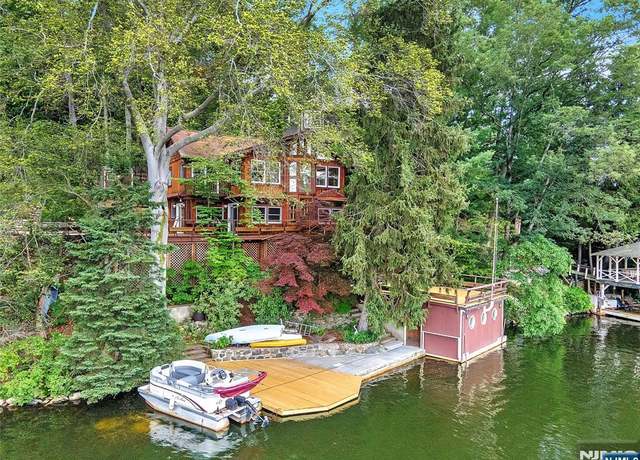 Property at 148 Pine Tree Rd, Bloomingdale, NJ 07403, 3 beds, 2 baths