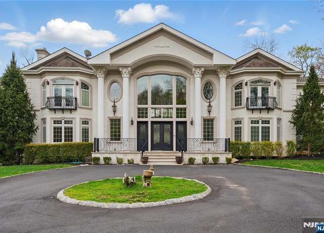 Property at 24 Burning Hollow Rd, Saddle River, NJ 07458, 7 beds, 6.5 baths