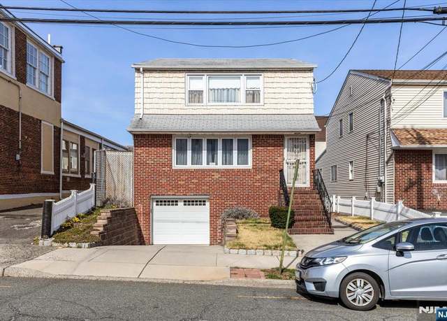Property at 291 Laurel Ave, Kearny, NJ 07032, 5 beds, 3 baths
