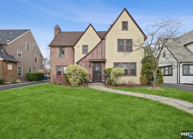 Property at 122 Stonehouse Rd, Glen Ridge, NJ 07028, 4 beds, 3.5 baths