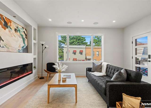 Property at 53 Hancock Ave #1, Jersey City, NJ 07307, 3 beds, 2.5 baths