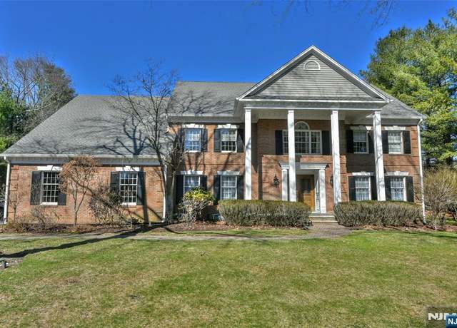 Property at 400 Scholar Ct, Franklin Lakes, NJ 07417, 5 beds, 4.5 baths